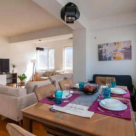 Skopje Eluxory Apartments - Premium Edition Apartament
